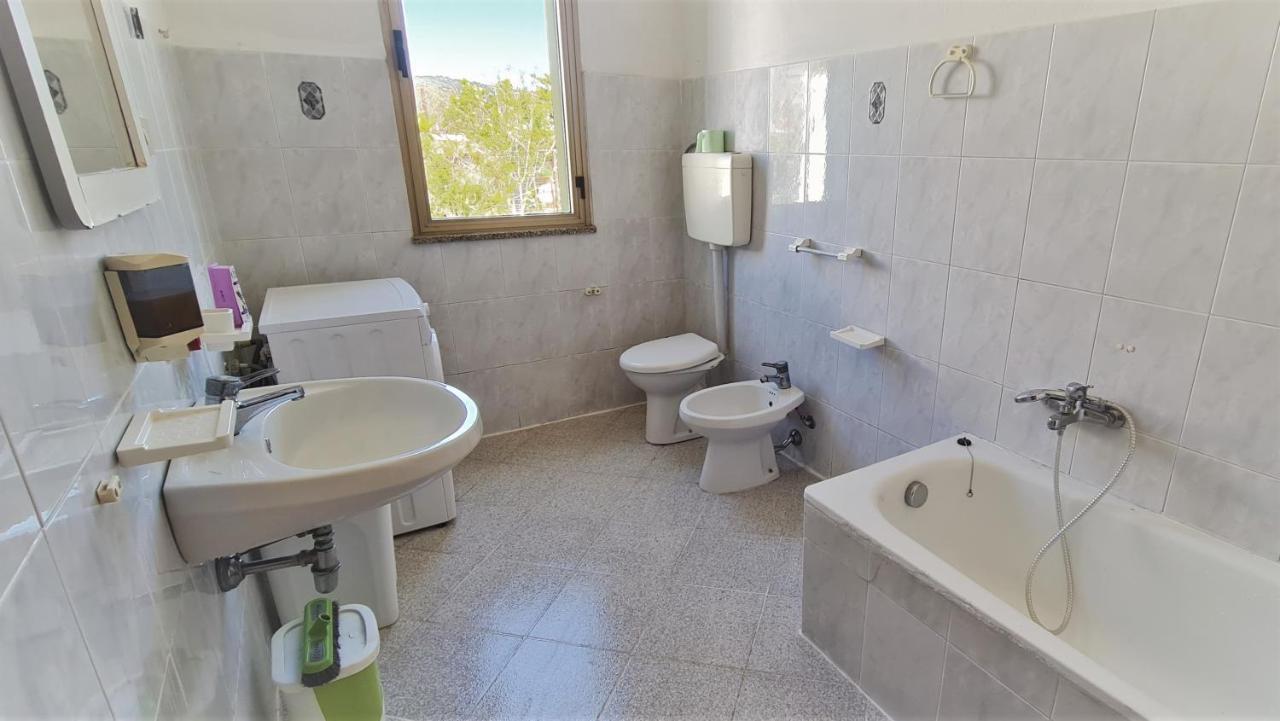 Cosy Home With Private Parking By The Sea سينيسكولا المظهر الخارجي الصورة