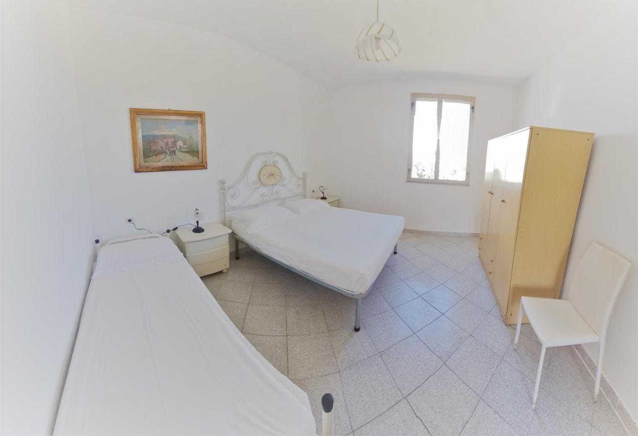 Cosy Home With Private Parking By The Sea سينيسكولا المظهر الخارجي الصورة